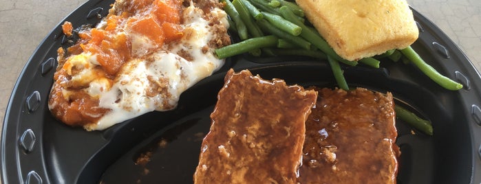 Boston Market is one of Dinner Places in Town.