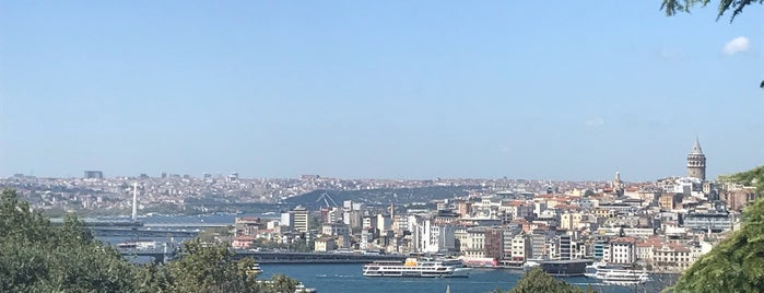 Revan Köşkü is one of Lugares favoritos de Pınar.