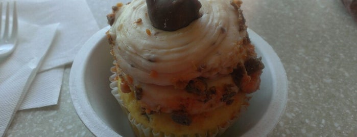 Gigis Cupcake is one of Worthwhile Places ♡.