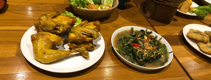 Ponyo Rumah Makan Khas Sunda is one of Sundanese dish.