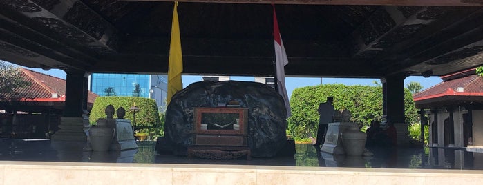 Makam Proklamator Bung Karno is one of Religious Tourism in Indonesia.