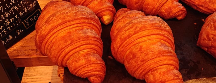 Boulangerie à la Demande is one of Tamachi・Hamamatsucho・Shibakoen.