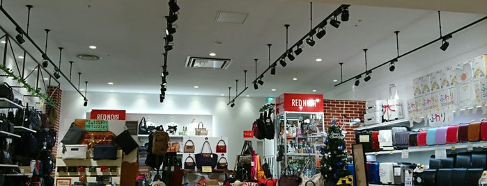 RED NOIR セブンパークアリオ柏店 is one of Kashiwa・Abiko.