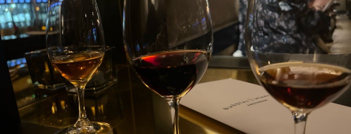Bubbles & Wines is one of アムステルダム：Ｃａｆｅ.