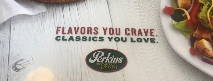 Perkins Restaurant & Bakery is one of Restaurants I Been To.