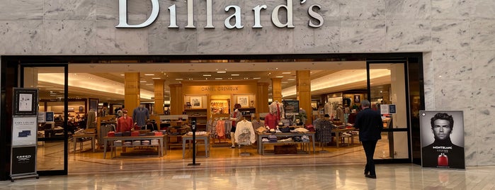 Dillard's is one of Top 10 dinner spots in Louisville, KY.