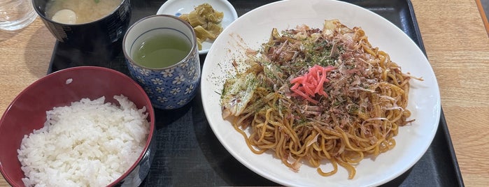 喫茶 Tea オリーブ is one of Eating and Drinking on Teshima.