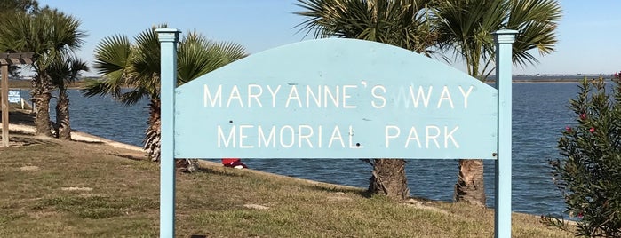 Maryanne's Way Memorial Park is one of Tempat yang Disukai Andres.