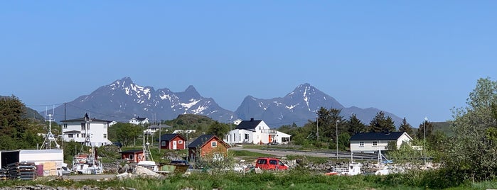 Ballstad is one of Lofoten Island.