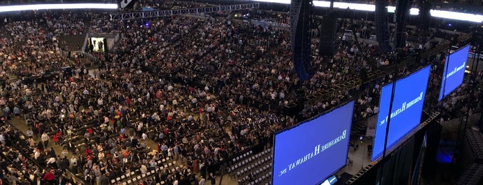 Berkshire Hathaway Shareholders Meeting 2018 is one of Events.