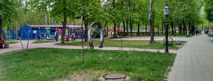 Парк Фестивальный is one of Gomel.