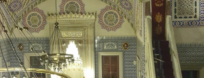 Mimar Sinan Camii is one of İbadethane.