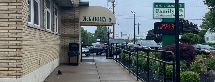 McGarrey's Oakwood Cafe is one of I Never Sausage A Hot Dog! (PA).