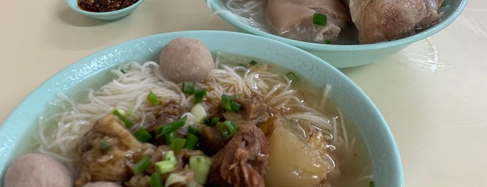 Kwan Kee Beef Balls & Pork Knuckles is one of Northern District hitlist.