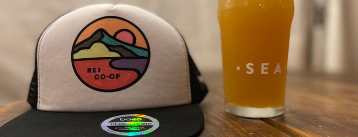 Humble Sea Brewing Co. is one of Derekさんのお気に入りスポット.