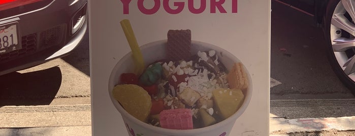 Yogofina is one of Byronさんのお気に入りスポット.
