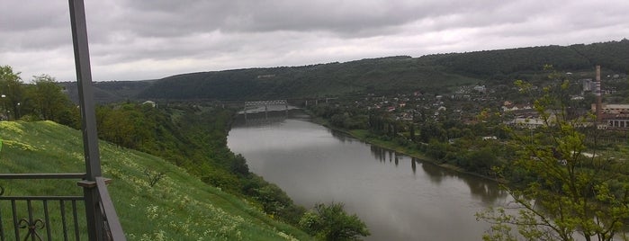 верхній парк is one of Lugares favoritos de Taso.