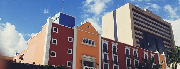 Holiday Inn is one of Lugares favoritos de Gerardo.