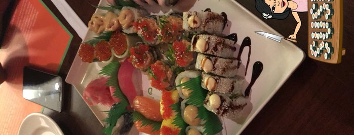 Sushi Yoshi is one of สถานที่ที่ Roa'a ถูกใจ.