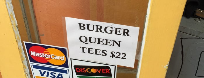 Burger Queen is one of Lieux qui ont plu à NikNak.