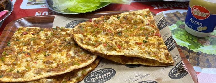 Halepli Taş Fırın Lahmacun is one of Favourite Food.