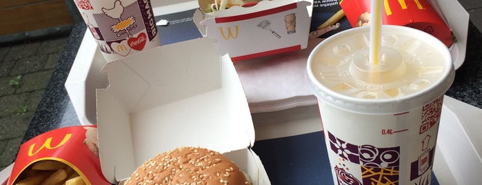 McDonald's is one of Top student spots Kortrijk.