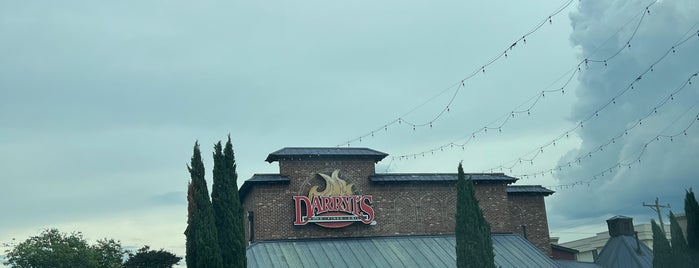 Darryl's Wood Fired Grill is one of Restaurants.