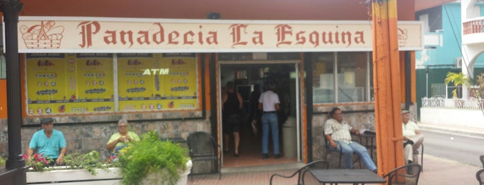 Panaderia La Esquina is one of Tempat yang Disimpan Kimmie.