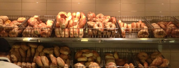 Brooklyn Bagel & Coffee Co. is one of New York 2018.