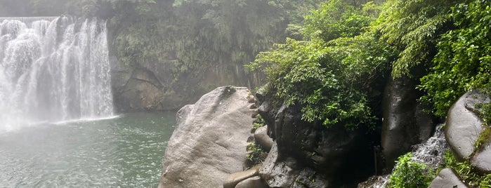 Shifen Waterfall is one of Taiwan 🇹🇼.