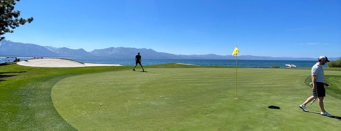 Edgewood Tahoe Golf Course is one of Thais'in Beğendiği Mekanlar.