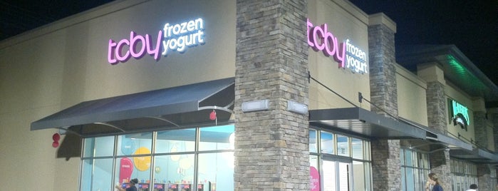 tcby frozen yogurt is one of Orte, die Joshua gefallen.