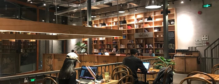 The Coffee House Signature is one of Ho Chi Minh City Cafes.