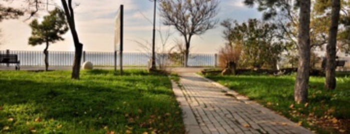 Kayışdağı Parkı is one of สถานที่ที่ BILAL ถูกใจ.
