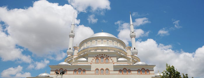 Ulu Camii is one of Şehbal'ın Beğendiği Mekanlar.