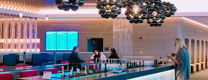 American Airlines Flagship Lounge is one of Airports of the World.