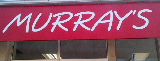 Murrays Pizza is one of สถานที่ที่ Bradley ถูกใจ.