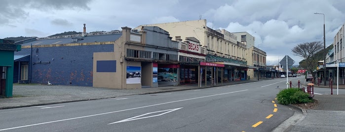 Greymouth is one of New Zealand.