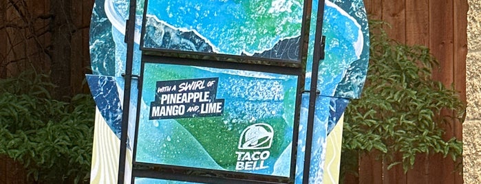 Taco Bell is one of Why I'm a fatty.