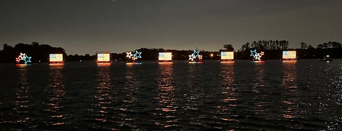 Electrical Water Pageant is one of Disney Reminders.