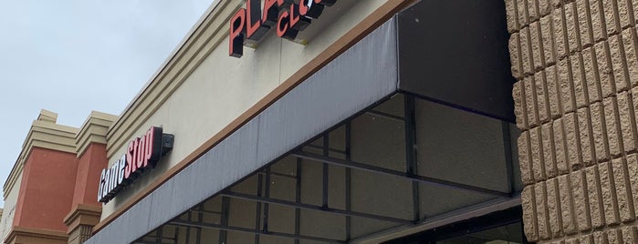 Plato's Closet is one of Shops.
