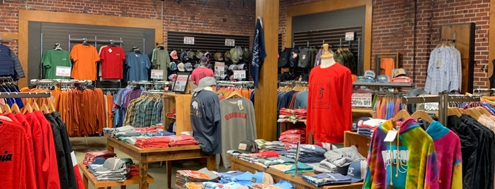 Dry Falls Outitters is one of Freaker USA Stores Southeast.