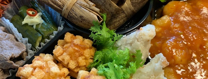 中華料理 華房 is one of 中華とラーメン.