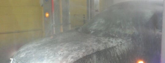 Top Shine Hand Car Wash is one of Automobile Services.
