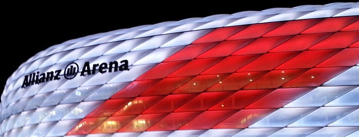 Allianz Arena is one of Мюнхен.