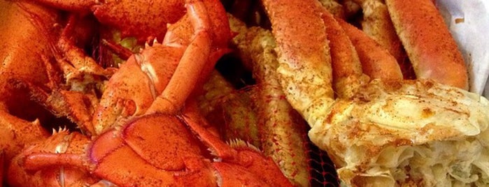Joe's Crab Shack is one of Must-see seafood places in The Woodlands, TX.