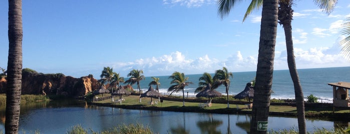 Praia das Fontes is one of Gespeicherte Orte von Thiago Castro.