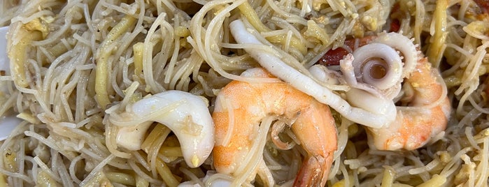 Simon Road Fried Hokkien Prawn Noodles is one of To Try.