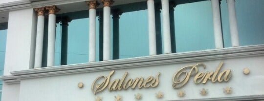 Salones Perla is one of Tempat yang Disukai Roa.