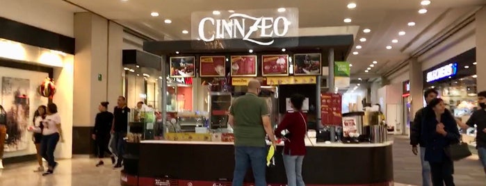 Cinnzeo is one of Pan y postres.